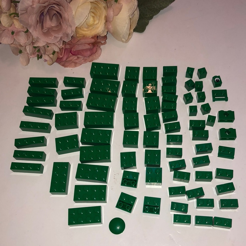 Green Legos Green LEGO Bricks 90s Green Assorted Legos #1